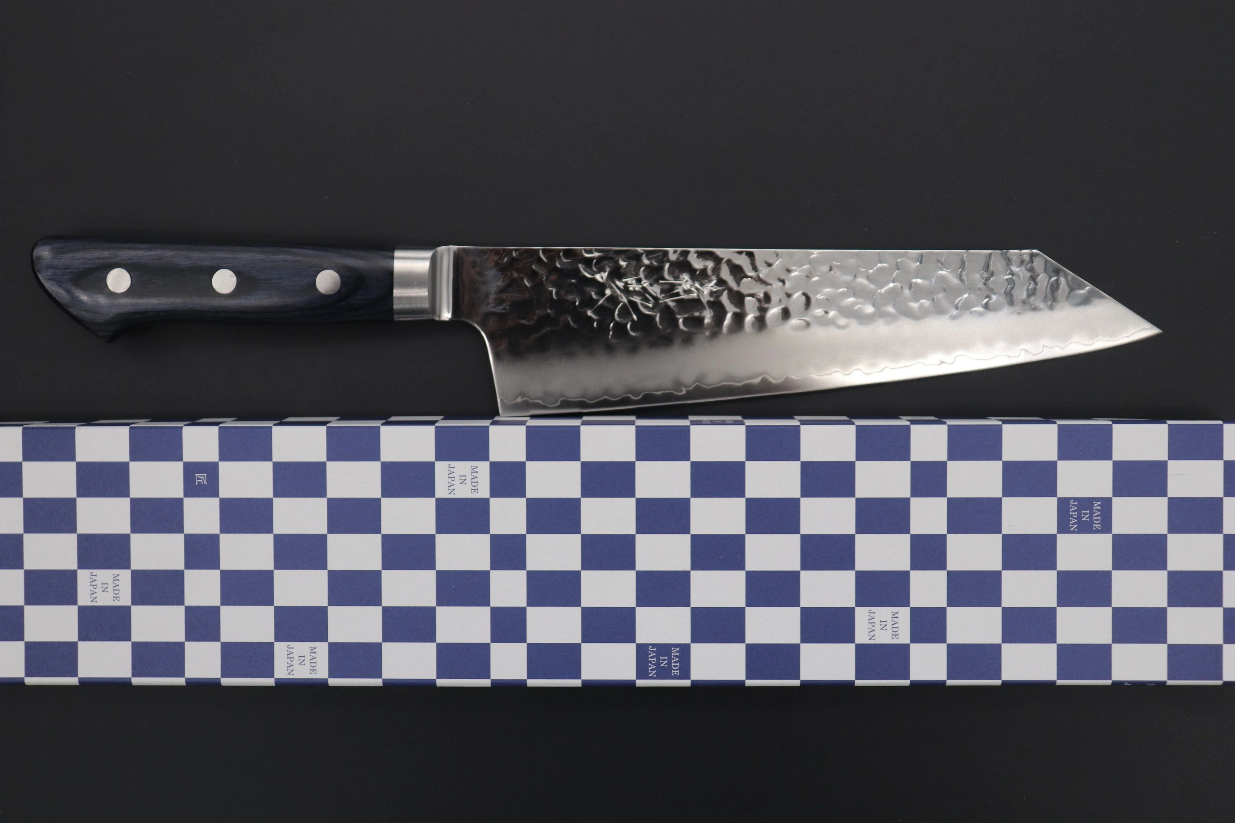 JCK Natures 青雲 Blue Clouds Series BCP-2 AUS10 Tsuchime Hammered Bunka (Kiritsuke) 190mm (7.4 inch, Royal Blue-Purple Pakka Wood Handle) - Image 9