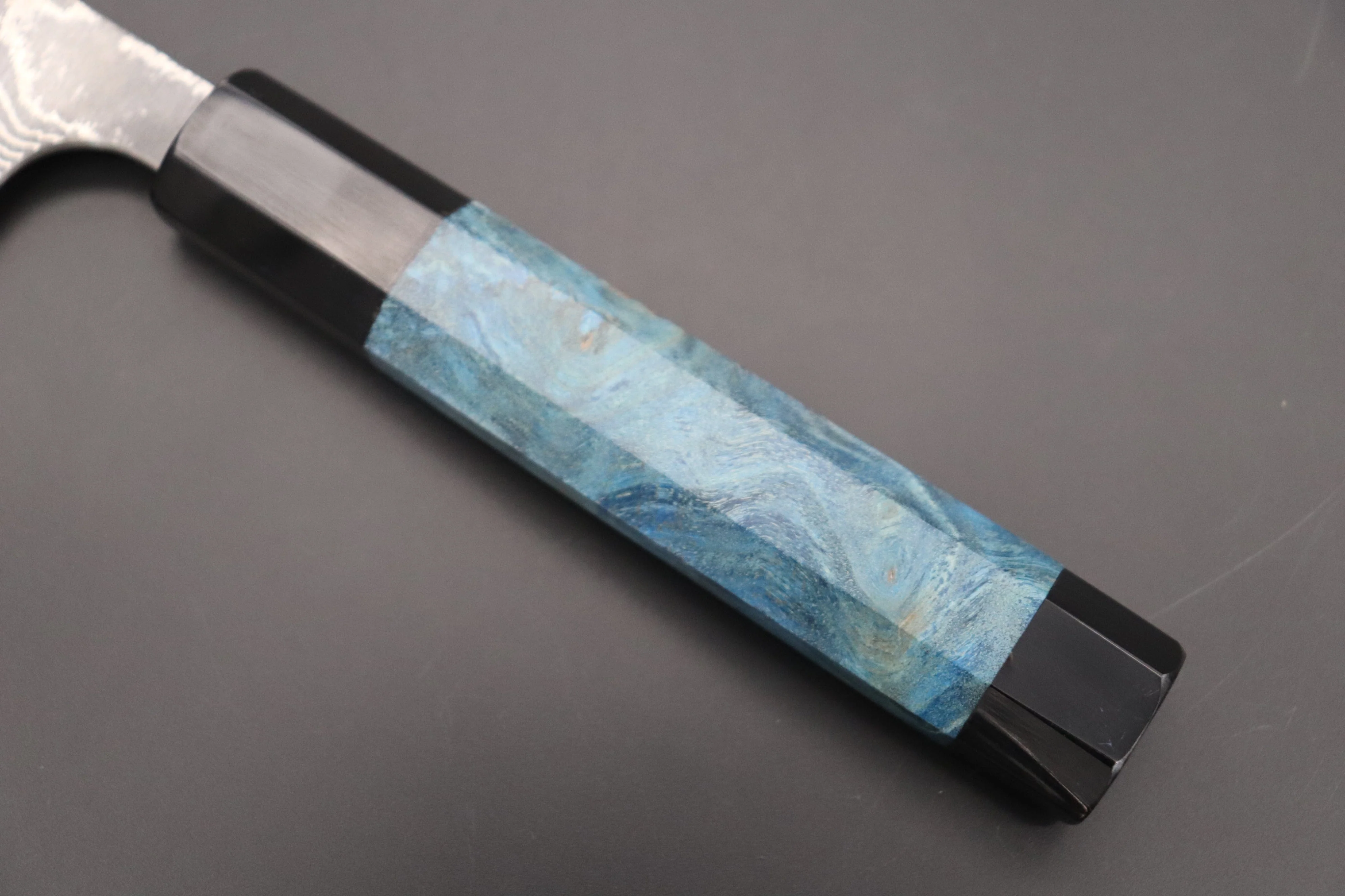 Fu-Rin-Ka-Zan YUTAKA 豊佳 Series R-2 Damascus Edition FRYP-36 Wa Gyuto 210mm (8.2 inch, Ocean Blue Color Stabilized Maple Burl Wood Handle) - Image 6