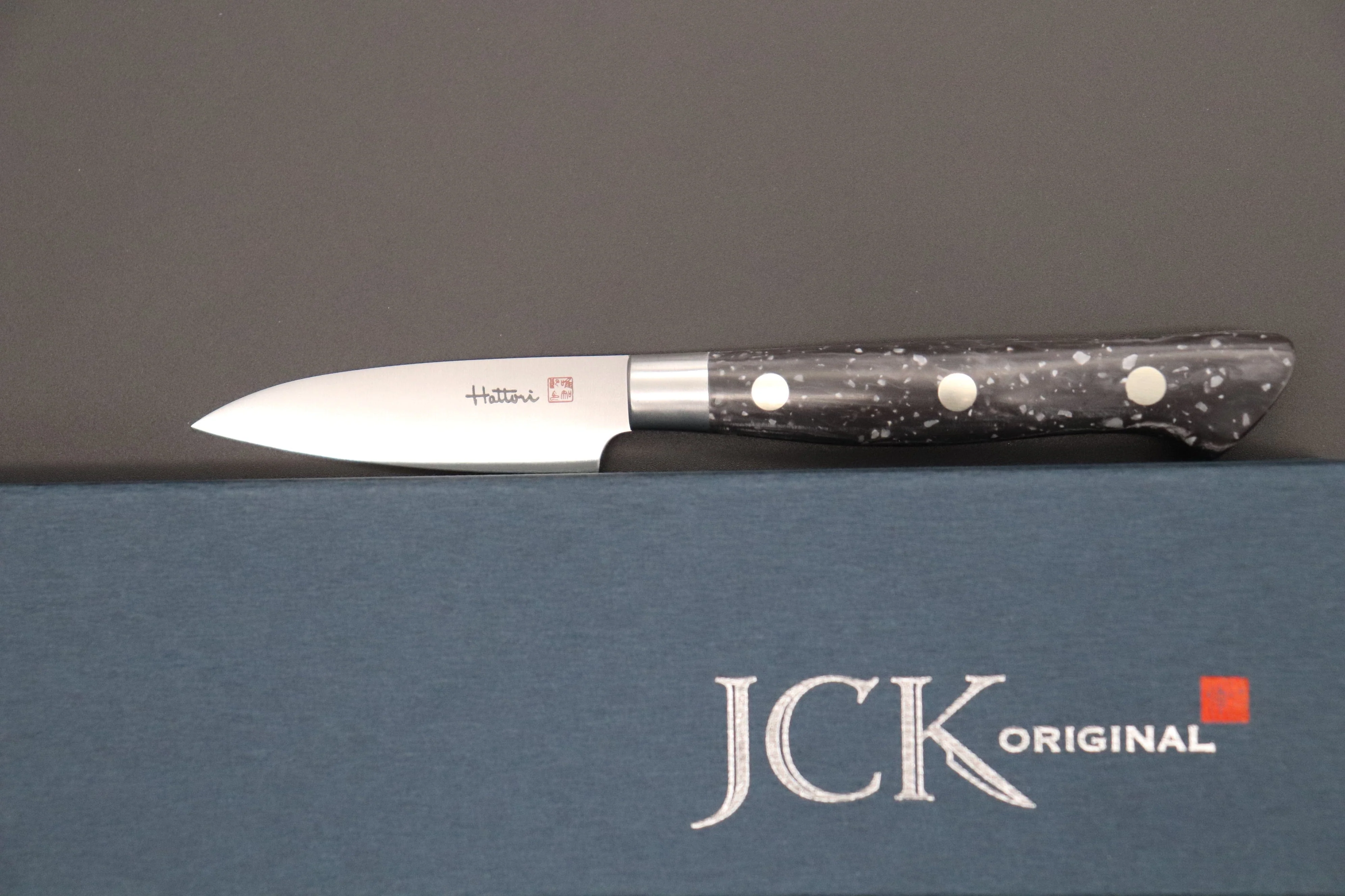 Hattori Forums FH Series Limited Edition "SNOW IN THE DARK" FH-1ND Parer 70mm (2.7 inch, Dupont Corian® Handle) - Image 8