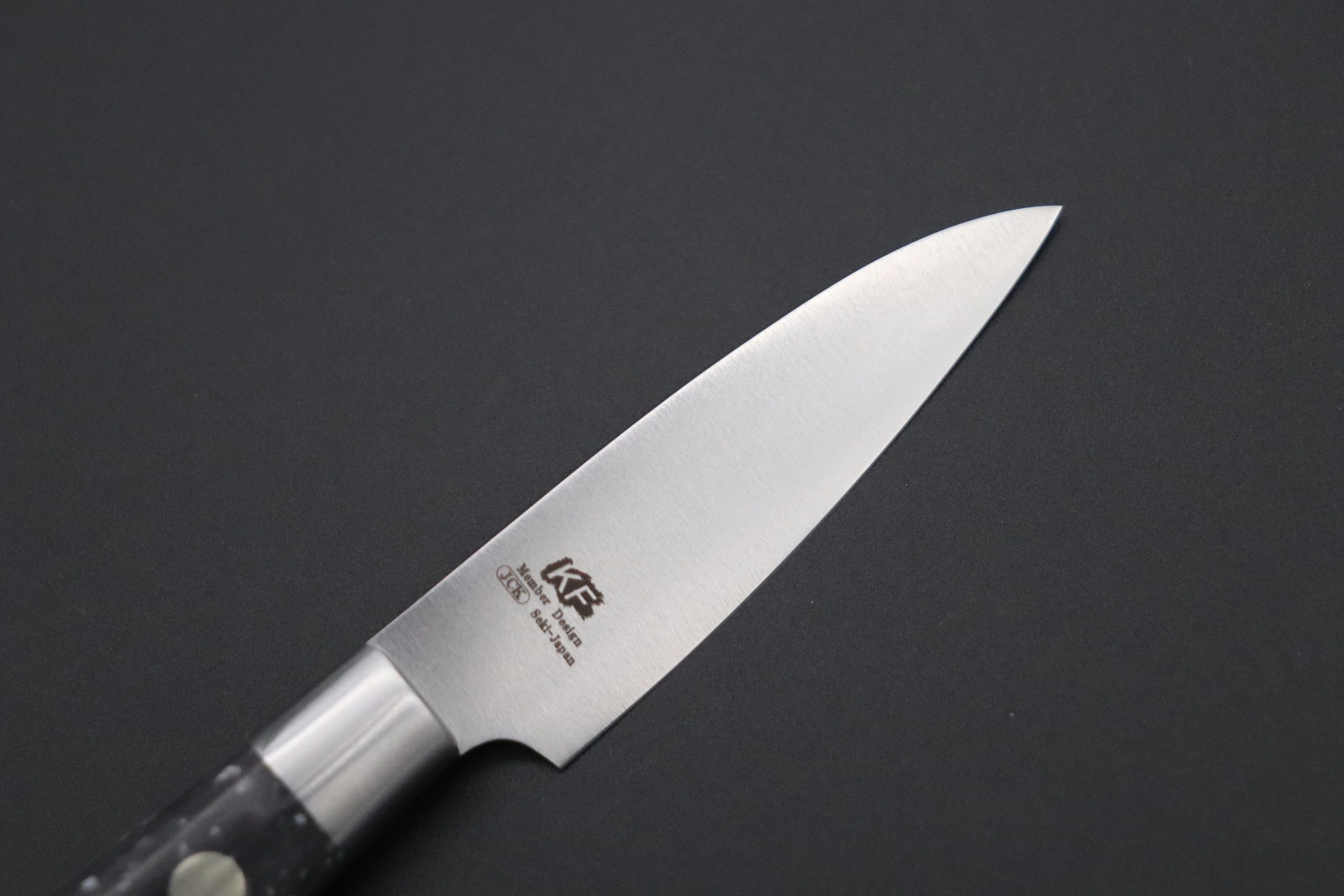 Hattori Forums FH Series Limited Edition "SNOW IN THE DARK" FH-1ND Parer 70mm (2.7 inch, Dupont Corian® Handle) - Image 9