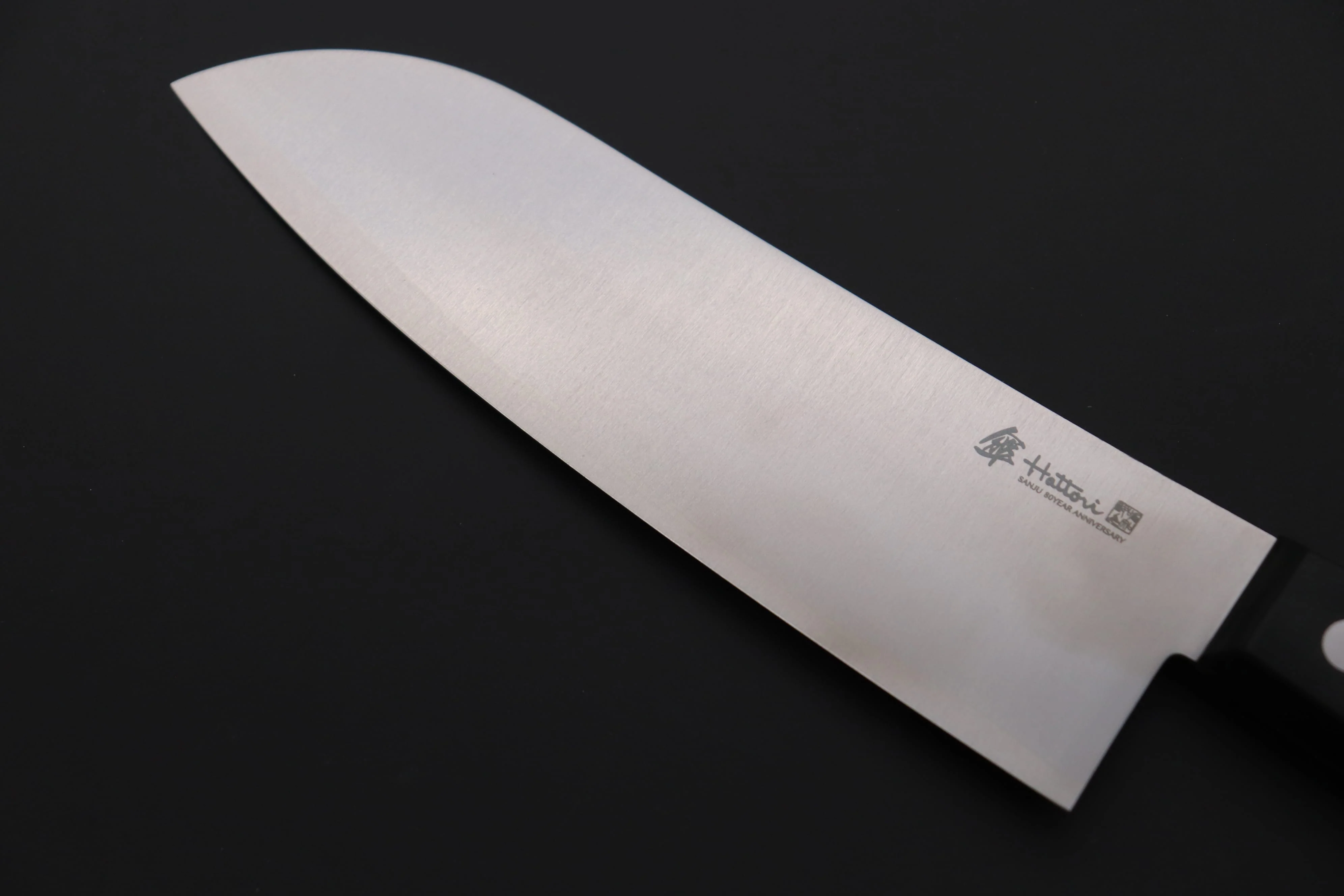 Hattori 傘 SAN Limited Edition, Cowry X and VG-2 clad SAN-CX Santoku 170mm (6.6 inch, Black Linen Micarta Handle) - Image 2