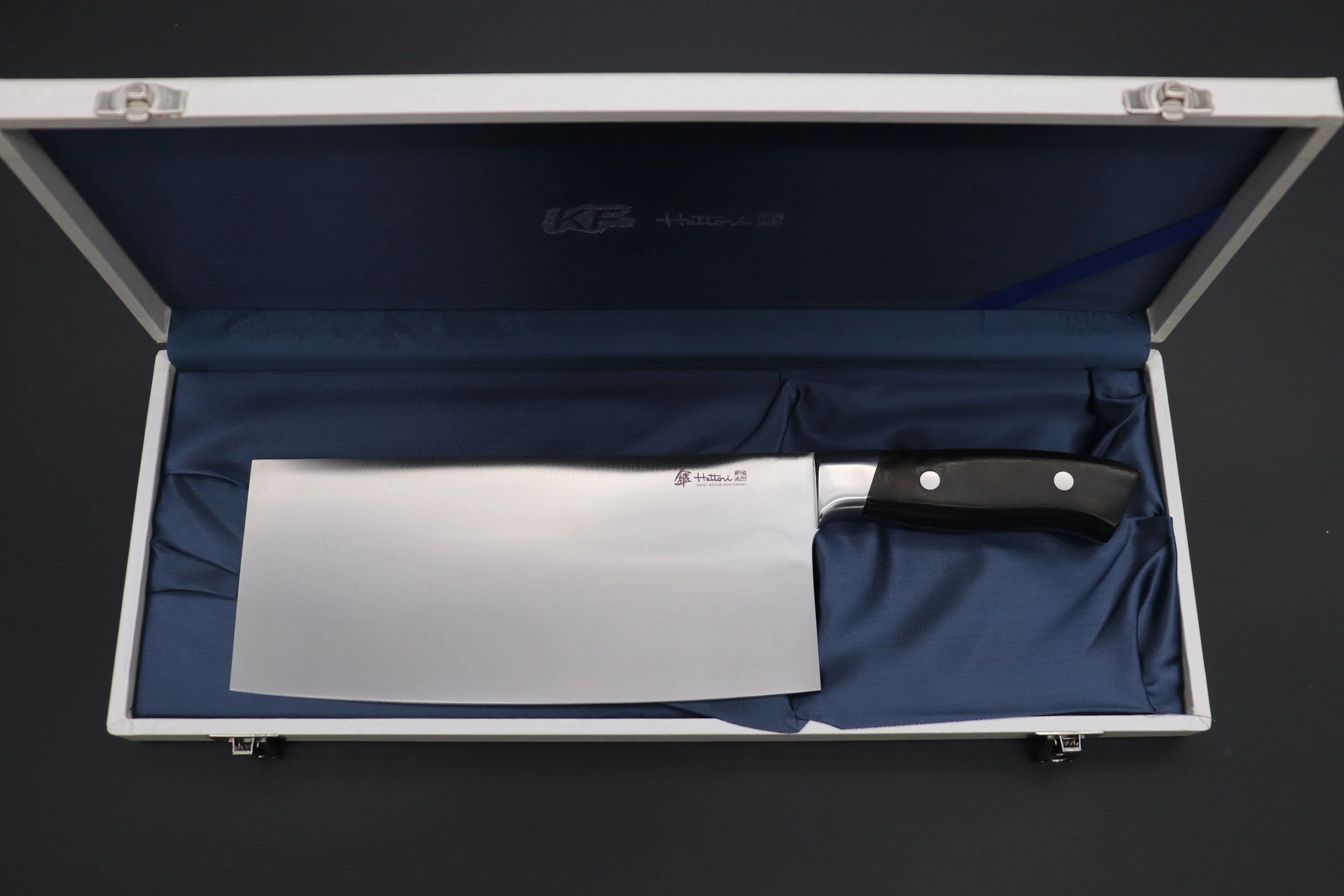 Hattori 傘 SAN Limited Edition, Solid VG-10 SAN-CC2 Chinese Cleaver (Black Wood-Micarta Handle) - Image 7