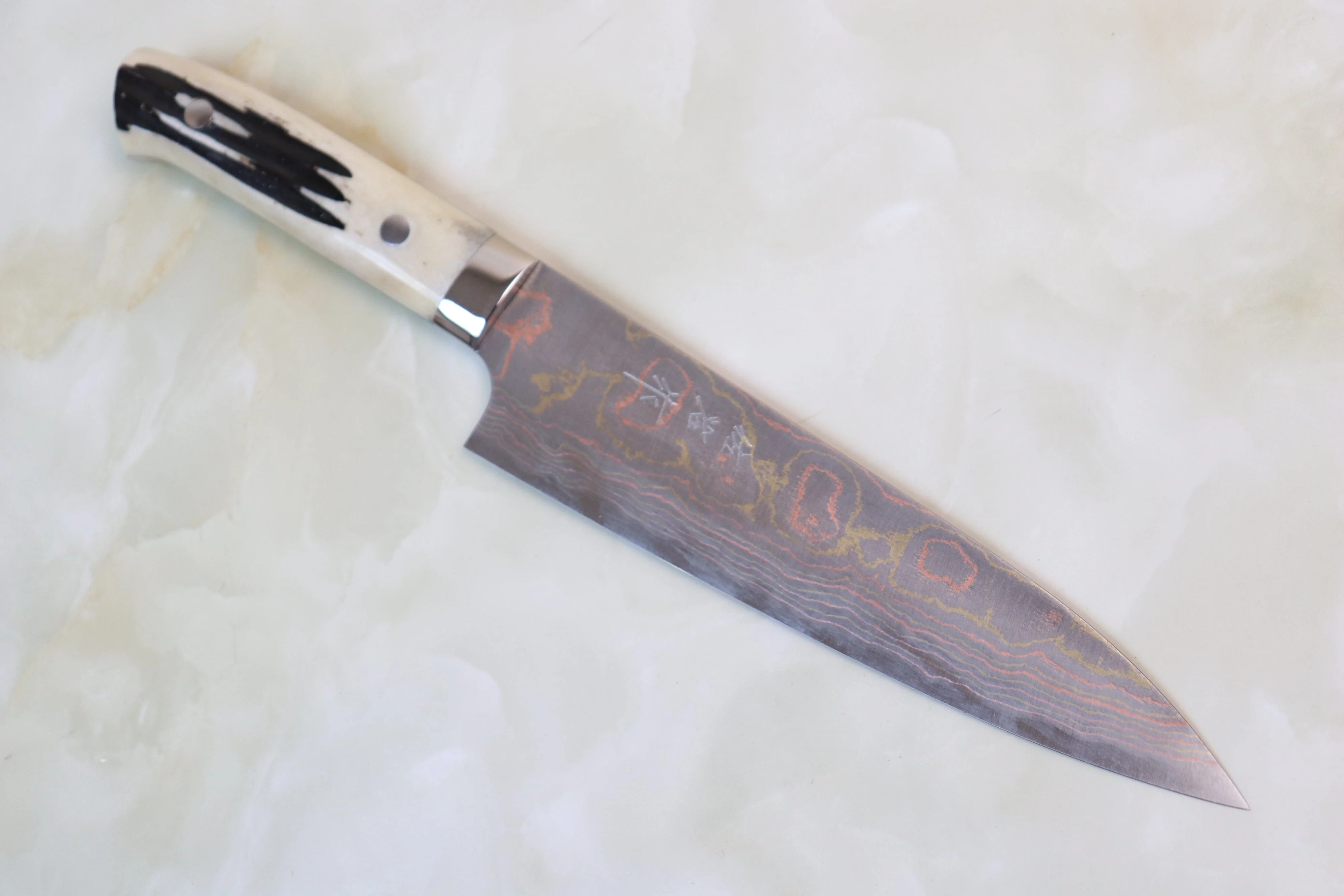 Master Saji Rainbow Damascus Series STR-5SB Gyuto 180mm (7 inch, Stag Bone Handle)