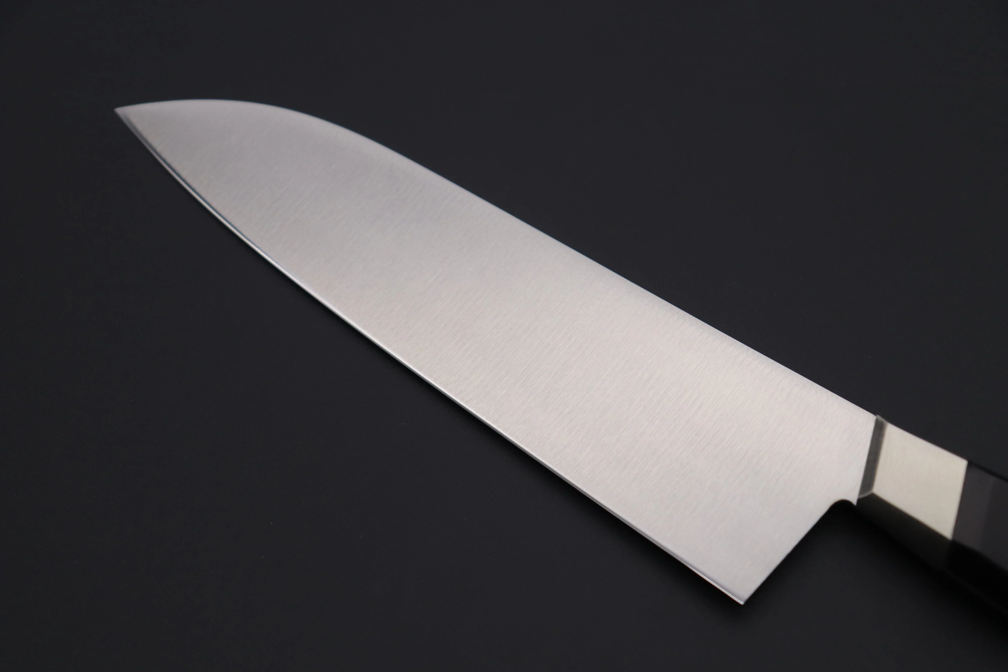 Misono UX10 Series No.781 Santoku 180mm (7 inch) - Image 6