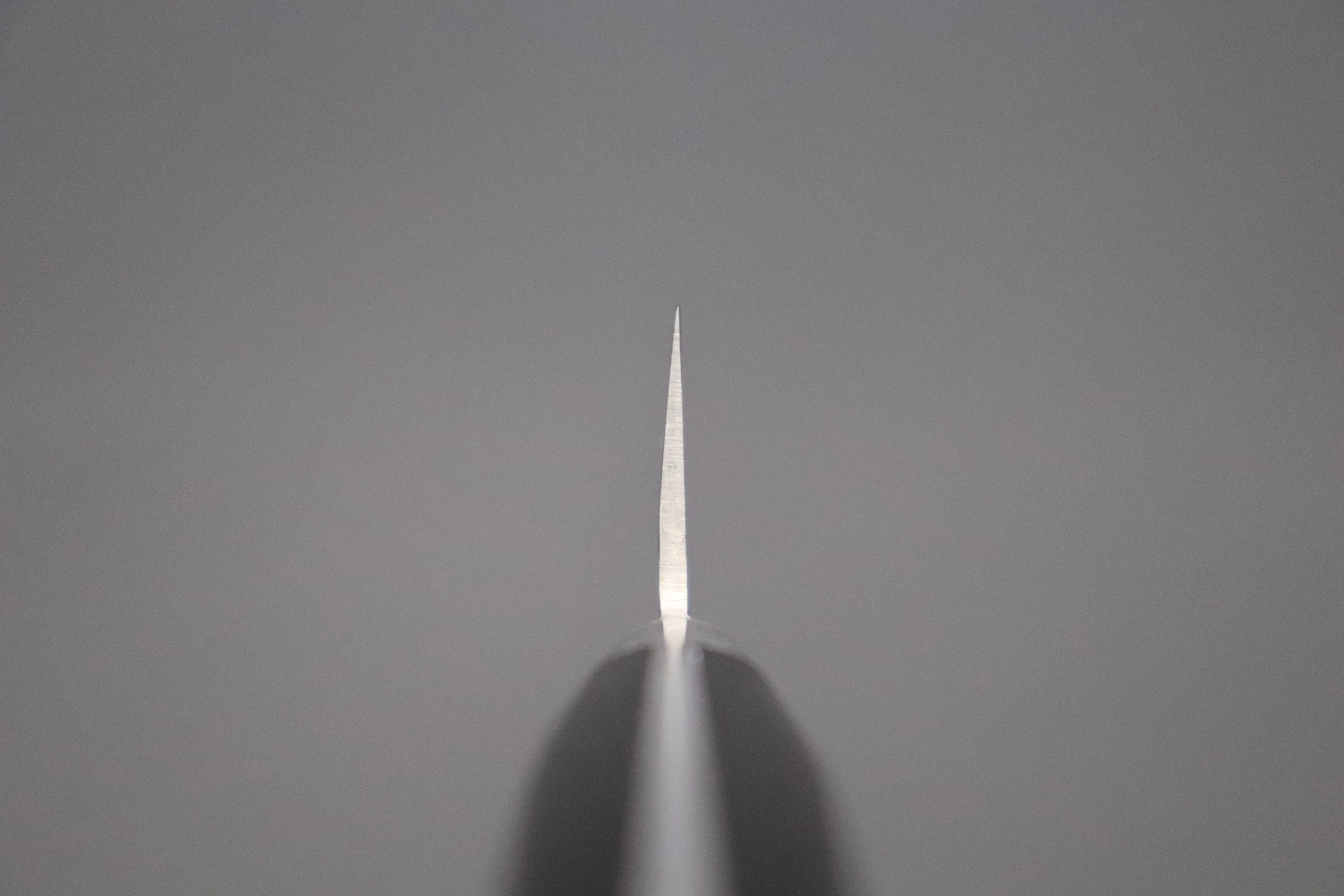 想磨 SOUMA (Fujiwara Kanefusa) FKM Series Danbiki (Sujihiki) (240mm and 270mm, 2 sizes, Black Pakka Wood Handle) - Image 4