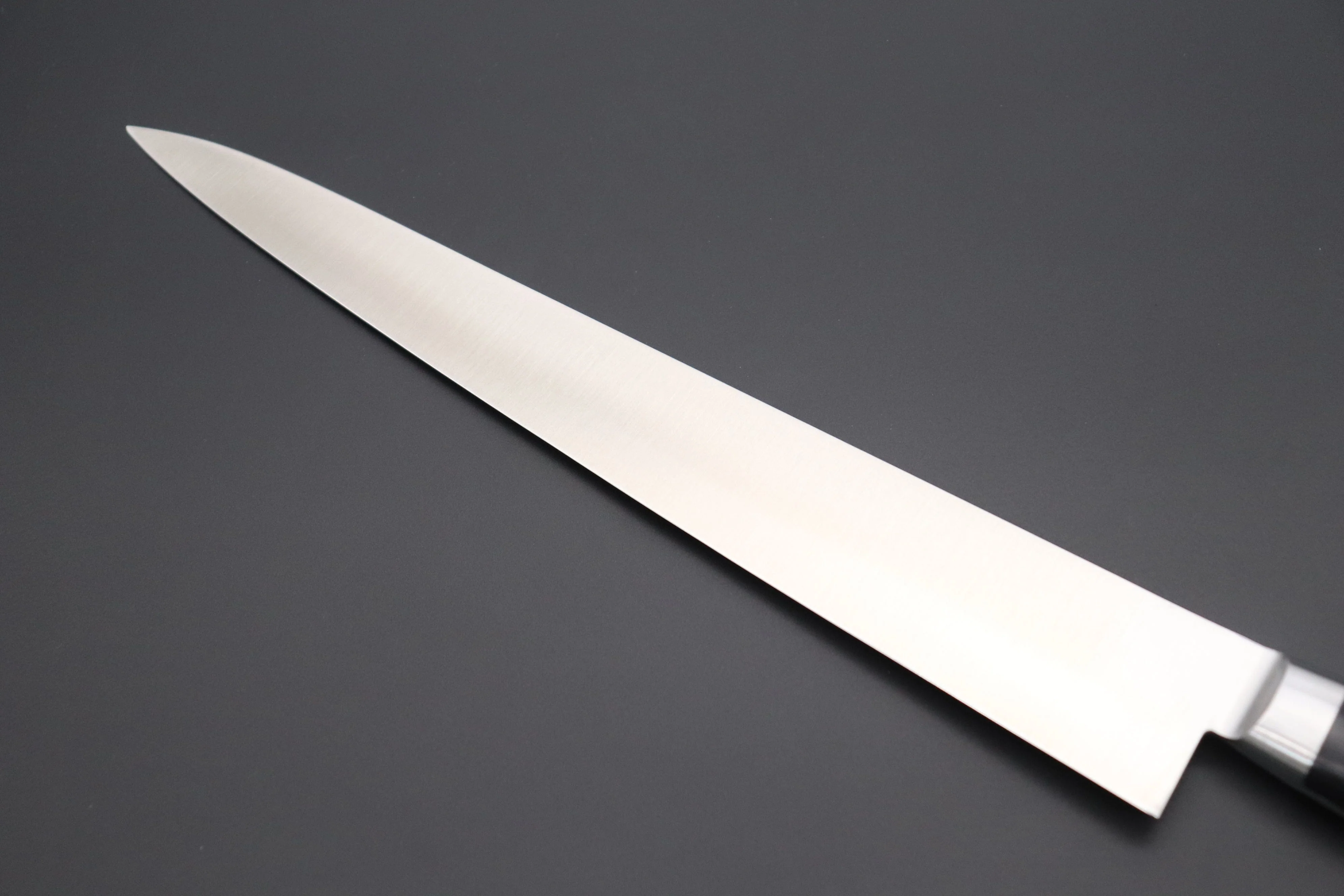 想磨 SOUMA (Fujiwara Kanefusa) FKM Series Danbiki (Sujihiki) (240mm and 270mm, 2 sizes, Black Pakka Wood Handle) - Image 6