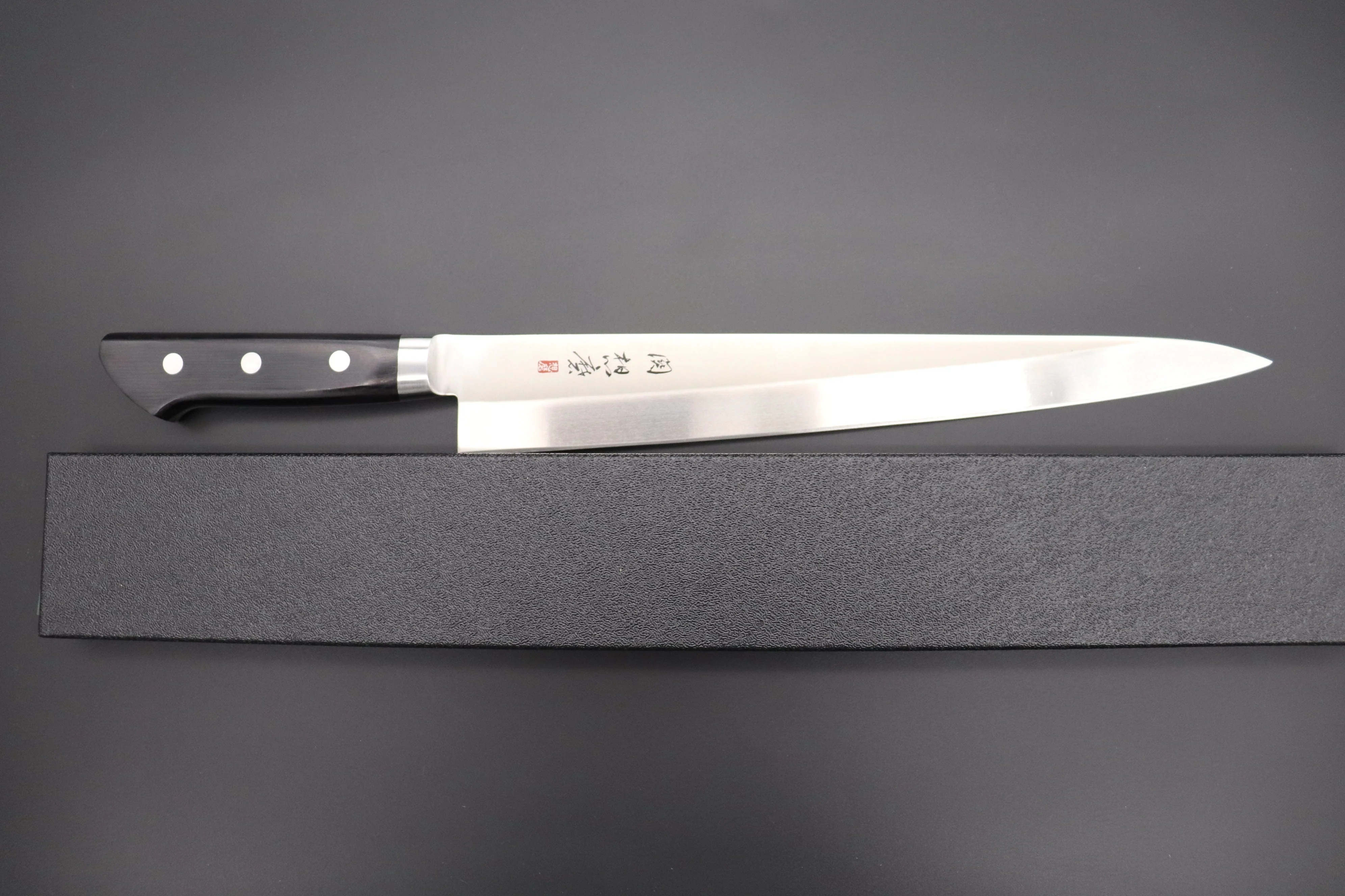 想磨 SOUMA (Fujiwara Kanefusa) FKM Series Danbiki (Sujihiki) (240mm and 270mm, 2 sizes, Black Pakka Wood Handle) - Image 8
