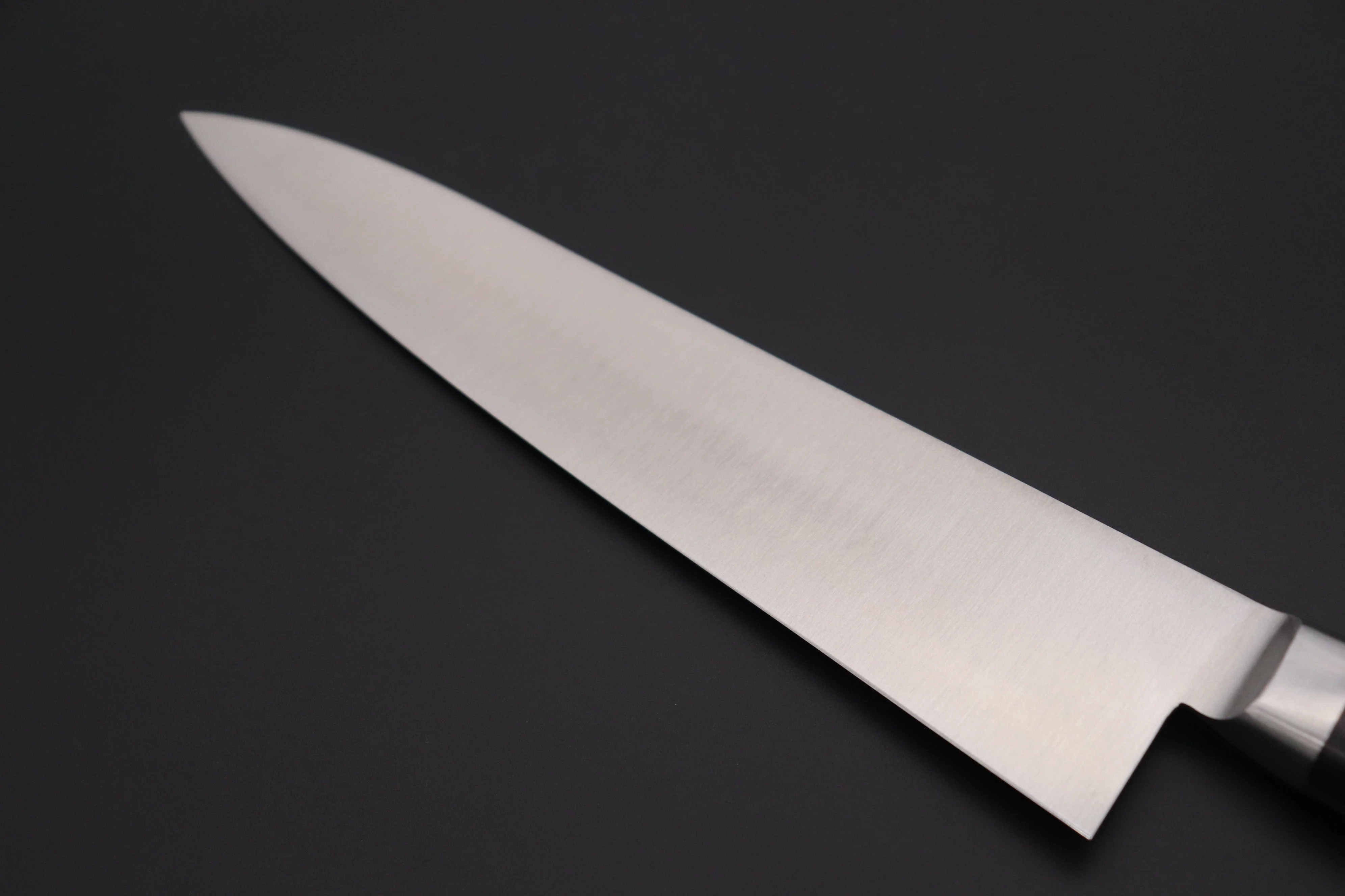 想磨 SOUMA (Fujiwara Kanefusa) FKM Series Gyuto (150mm to 300mm, 6 sizes, Black Pakka Wood Handle) - Image 6