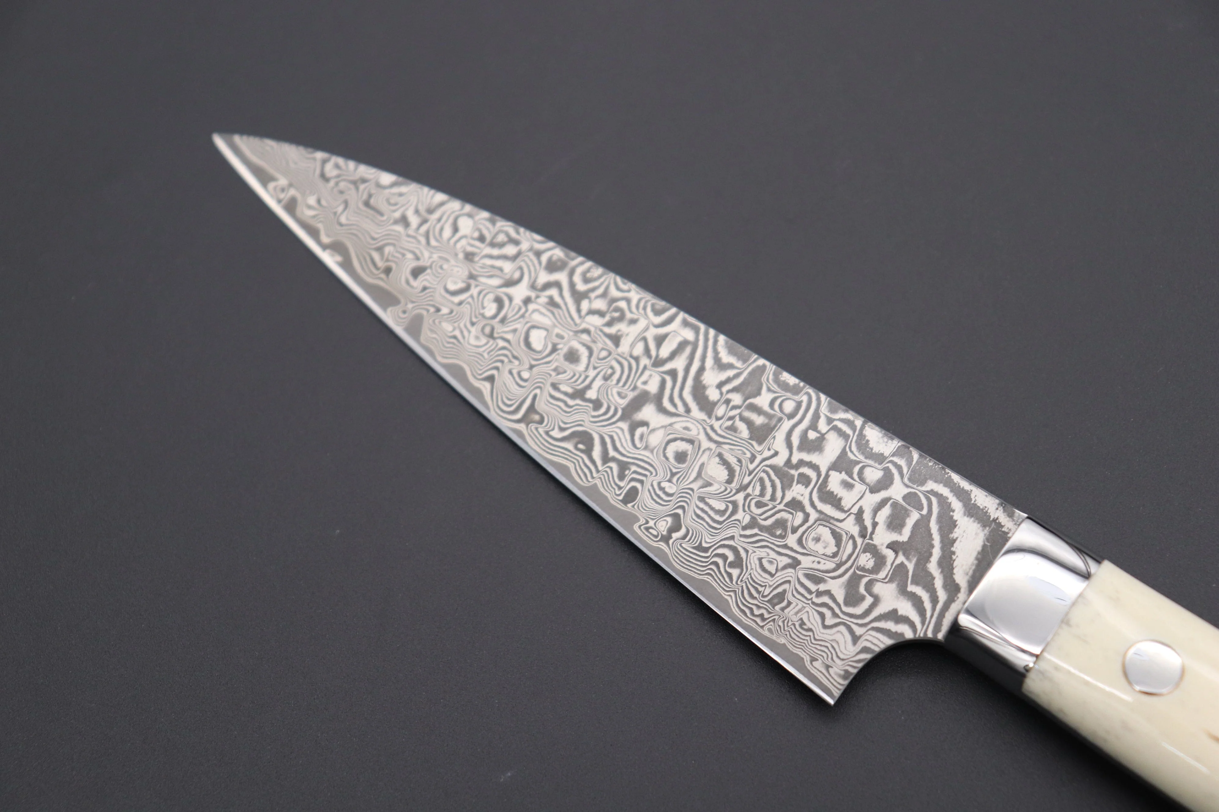 Takeshi Saji R-2 Custom Black Damascus Wild Series Petty (135mm and 150mm, Stag Bone Handle) - Image 6