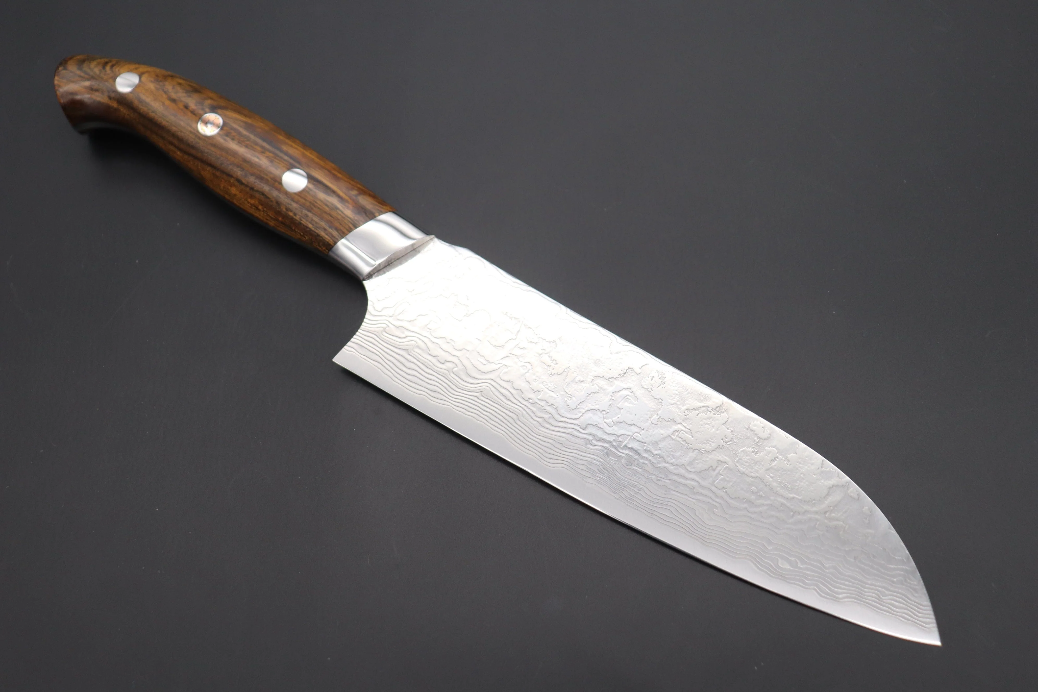 Takeshi Saji R-2 Diamond Damascus Santoku 175mm — Upswept Design (6.8 Inch,Desert Ironwood, SNRD-5I)