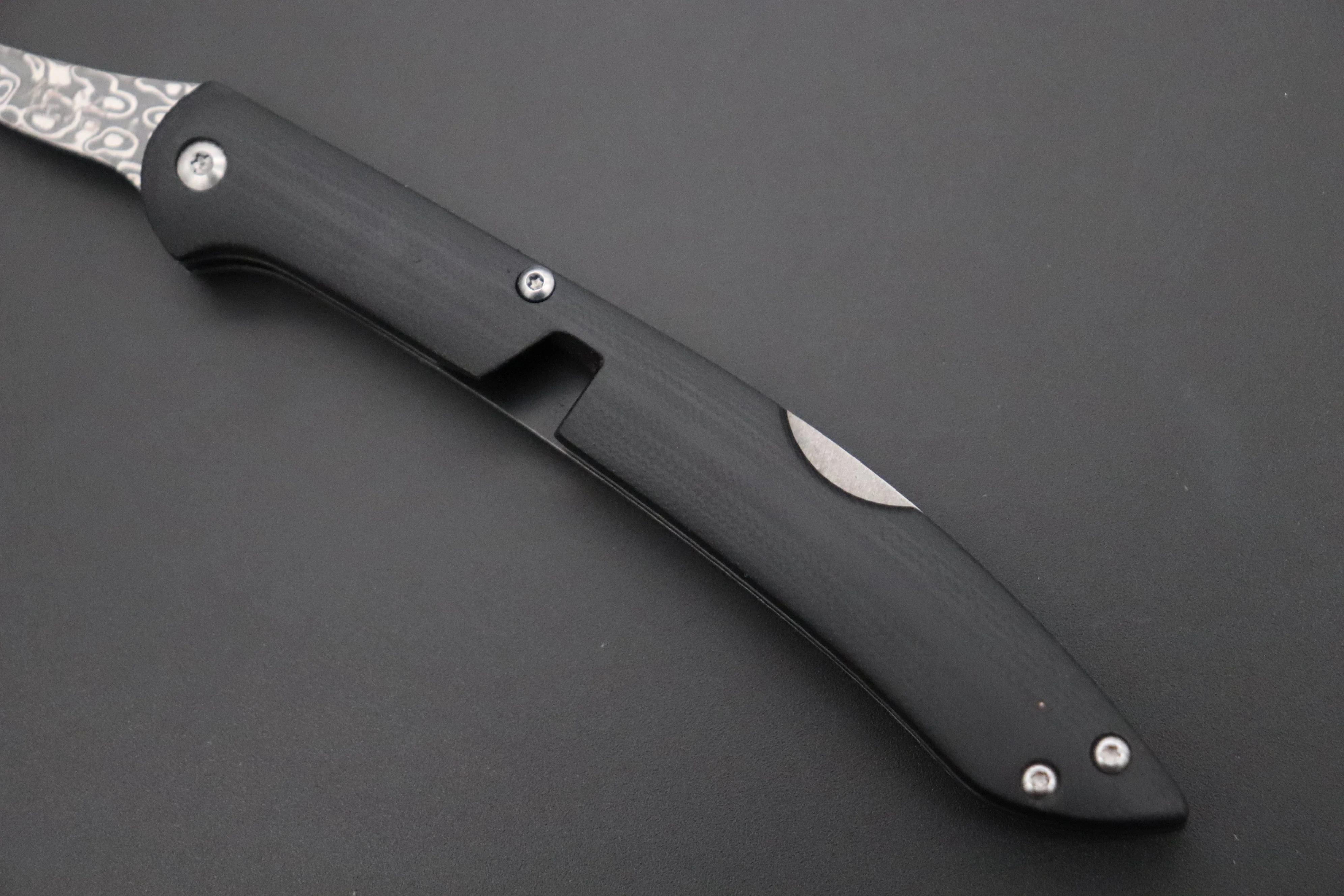 Takeshi Saji R-2 Damascus Folding Fork (Black G-10 Handle, TS-130B) - Image 6