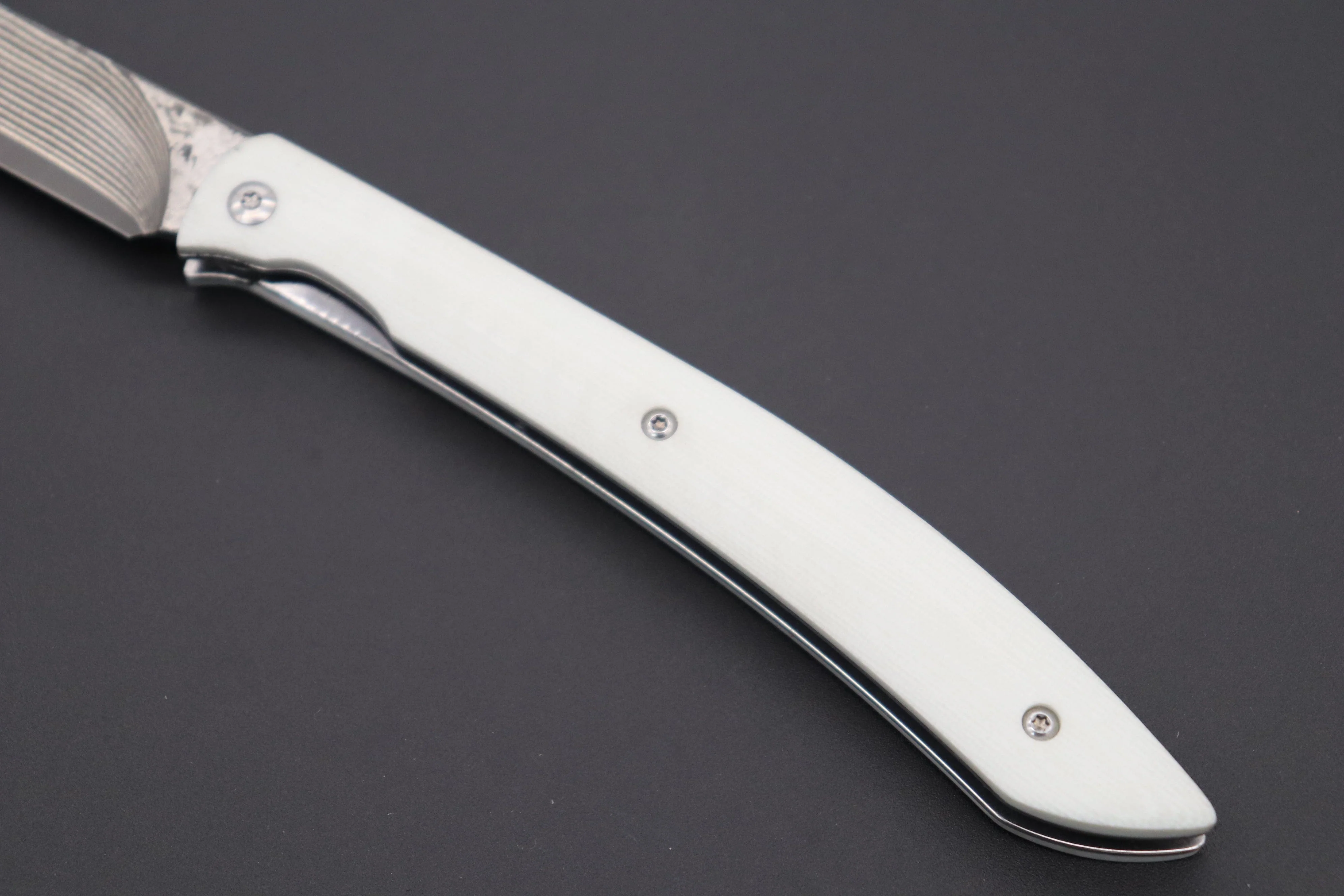 Takeshi Saji R-2 Damascus Steak Knife (White G-10 Handle, TS-120W) - Image 5