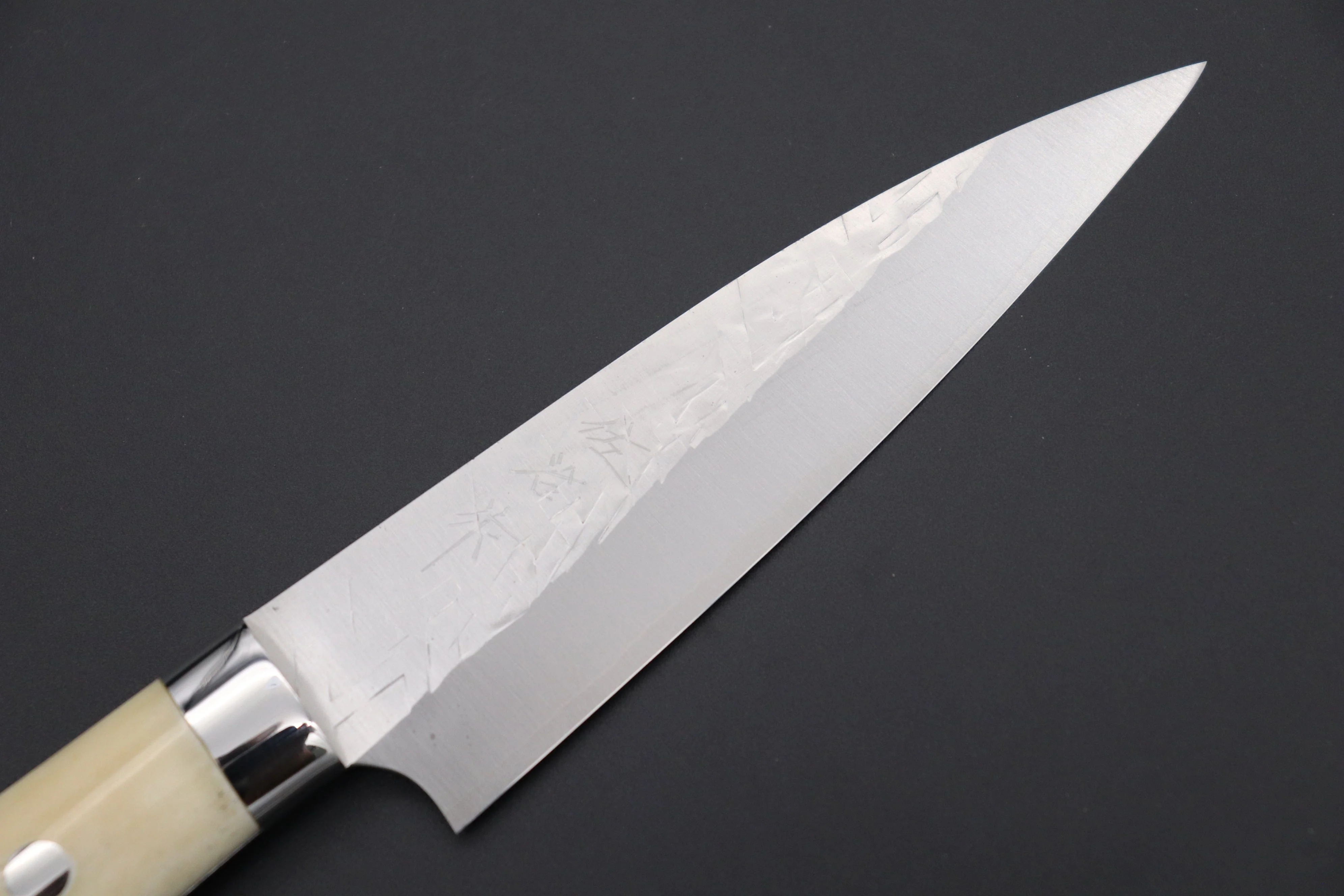 Takeshi Saji SRS-13 Hammer Forged, Custom Handmade Handle Series Petty 135mm (5.3 inch, Stag Bone Handle) - Image 2