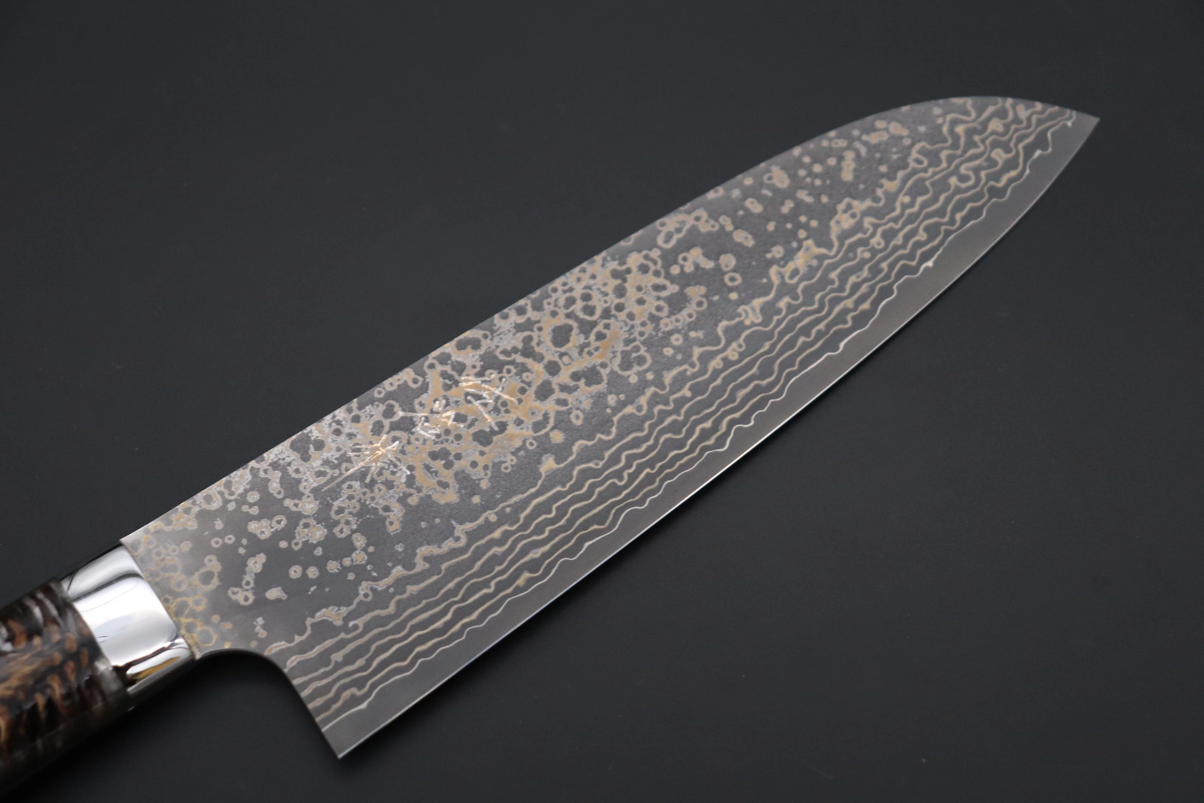 Takeshi Saji SUMMIT ― Limited Edition Custom Series SMT-1038 VG-10W Multi-Colored Golden-Rainbow Damascus Santoku 180mm (7 Inch) - Image 2