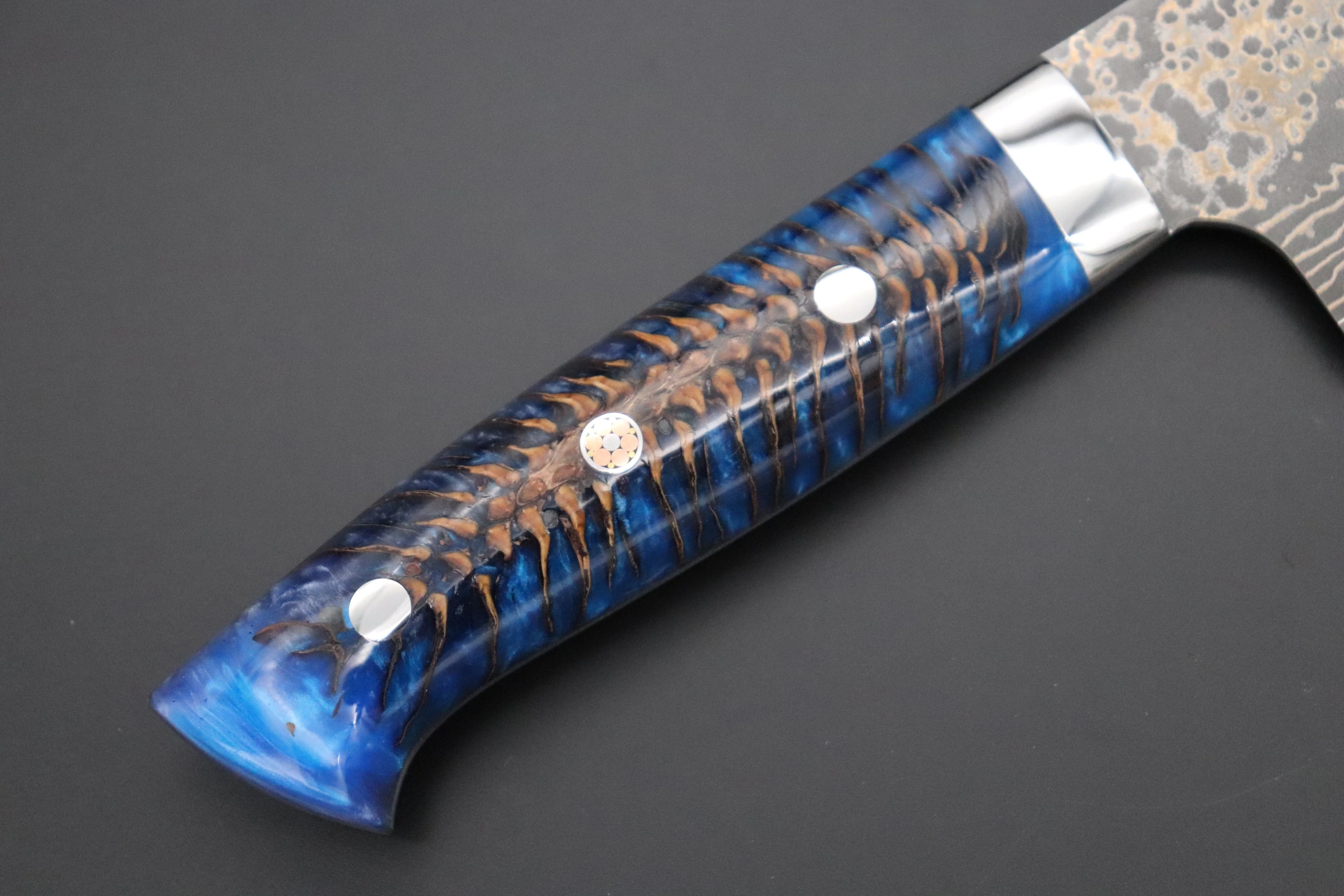 Takeshi Saji SUMMIT ― Limited Edition Custom Series SMT-1063 VG-10W Multi-Colored Golden-Rainbow Damascus Gyuto 240mm (9.4 Inch) - Image 3