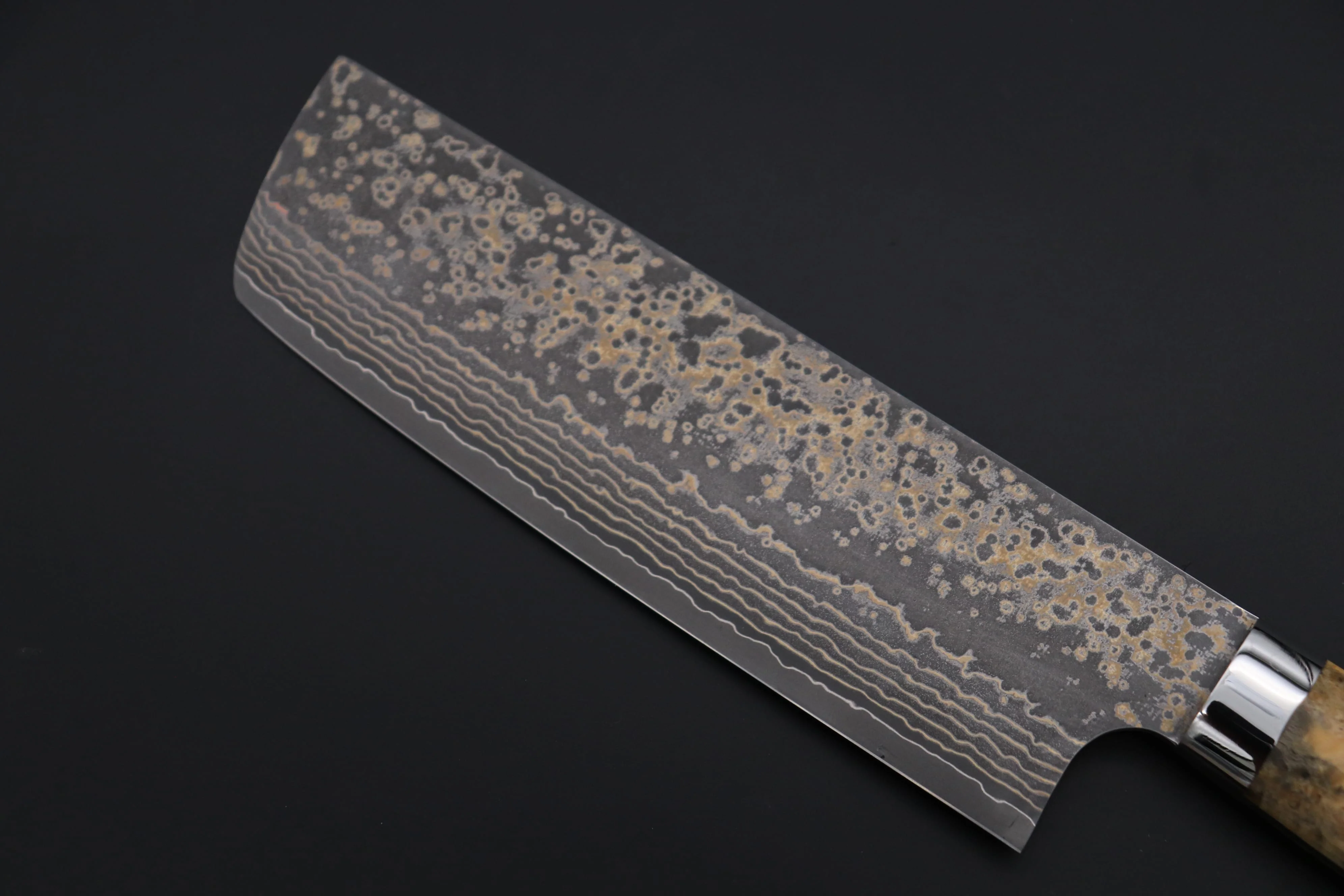 Takeshi Saji SUMMIT ― Limited Edition Custom Series SMT-1153 VG-10W Multi-Colored Golden-Rainbow Damascus Nakiri 165mm (6.4 Inch) - Image 6