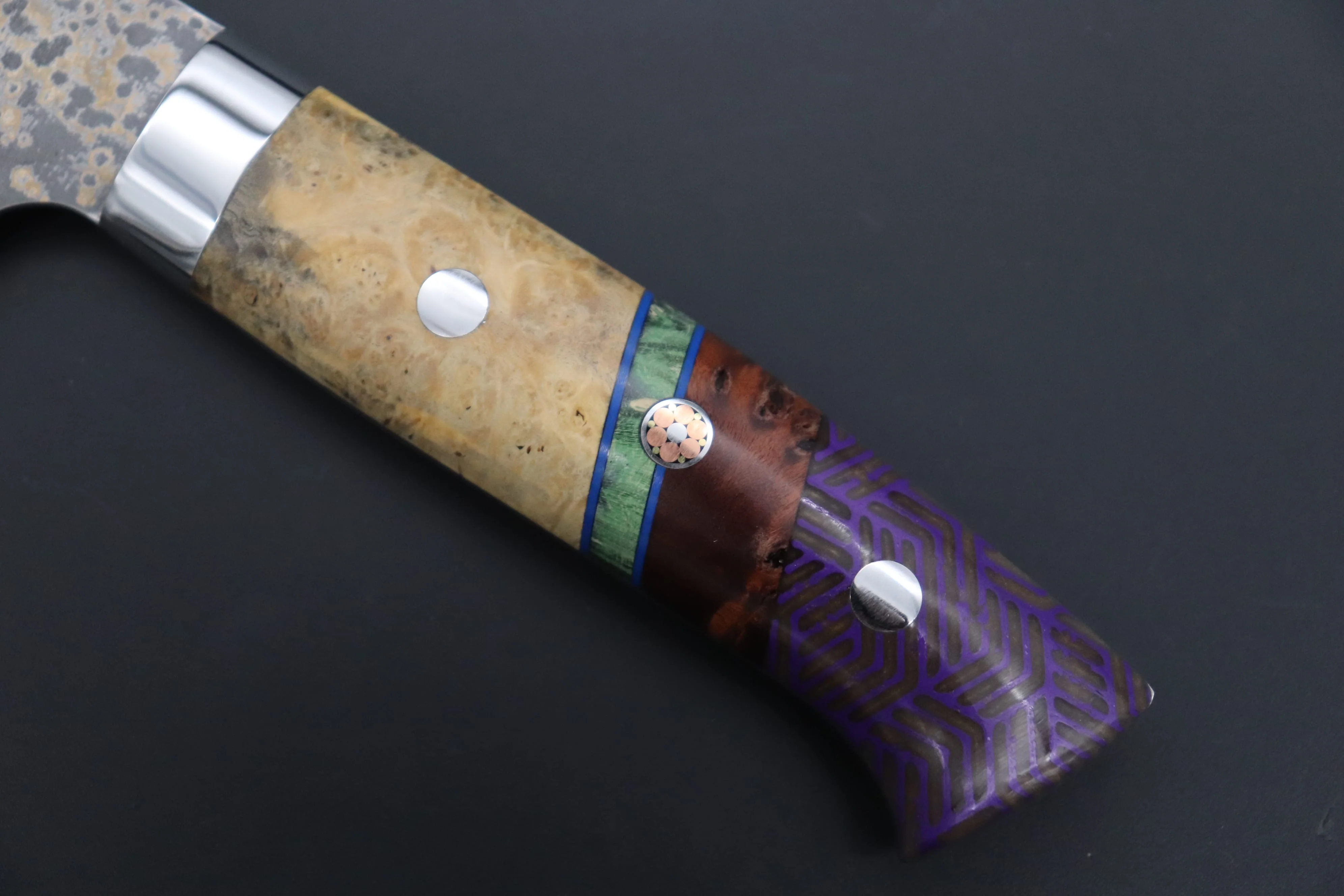 Takeshi Saji SUMMIT ― Limited Edition Custom Series SMT-1153 VG-10W Multi-Colored Golden-Rainbow Damascus Nakiri 165mm (6.4 Inch) - Image 7