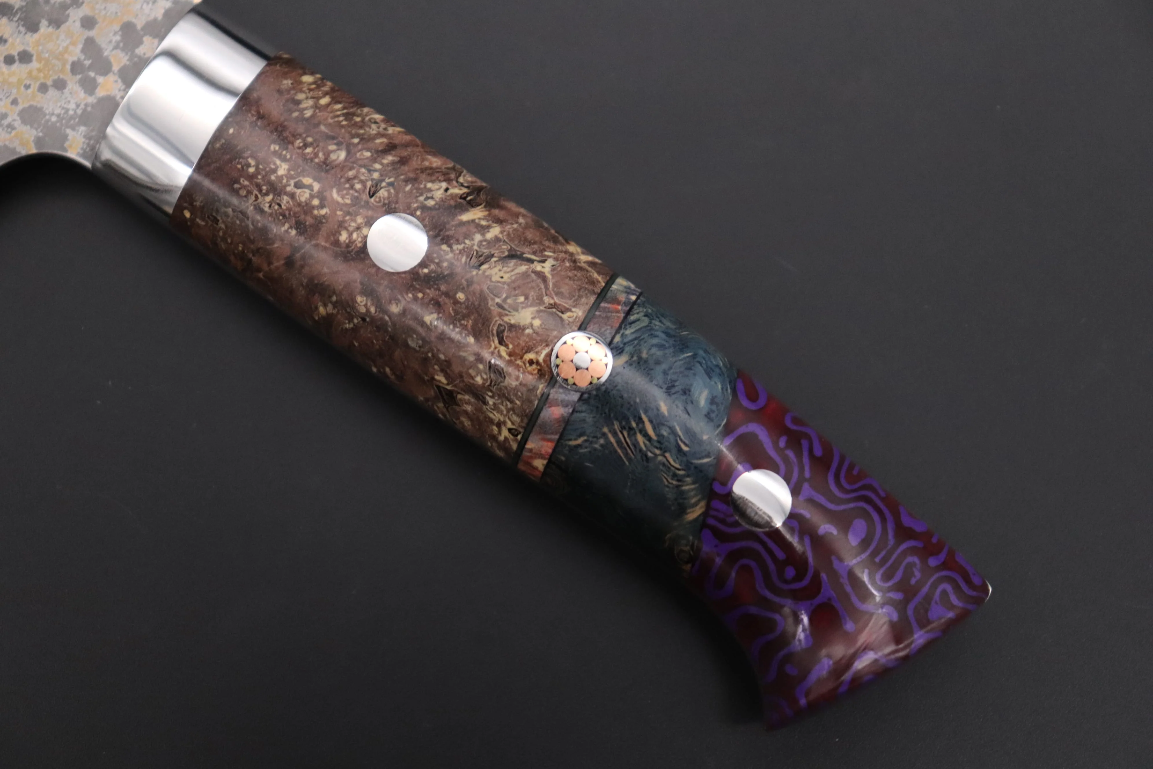 Takeshi Saji SUMMIT ― Limited Edition Custom Series SMT-1154 VG-10W Multi-Colored Golden-Rainbow Damascus Nakiri 165mm (6.4 Inch) - Image 7