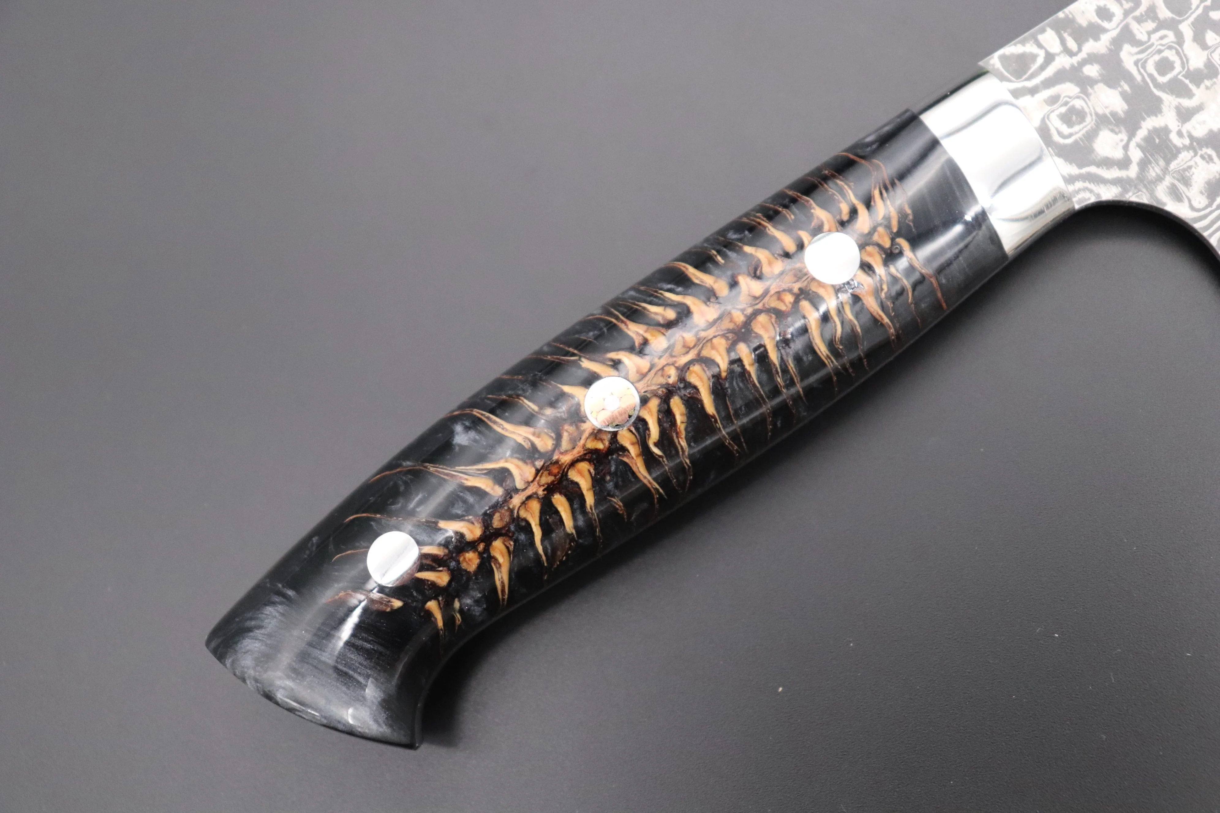 Takeshi Saji SUMMIT ― Limited Edition Custom Series  SMT-806 R-2 Custom Damascus Gyuto 240mm (9.4 Inch) - Image 3