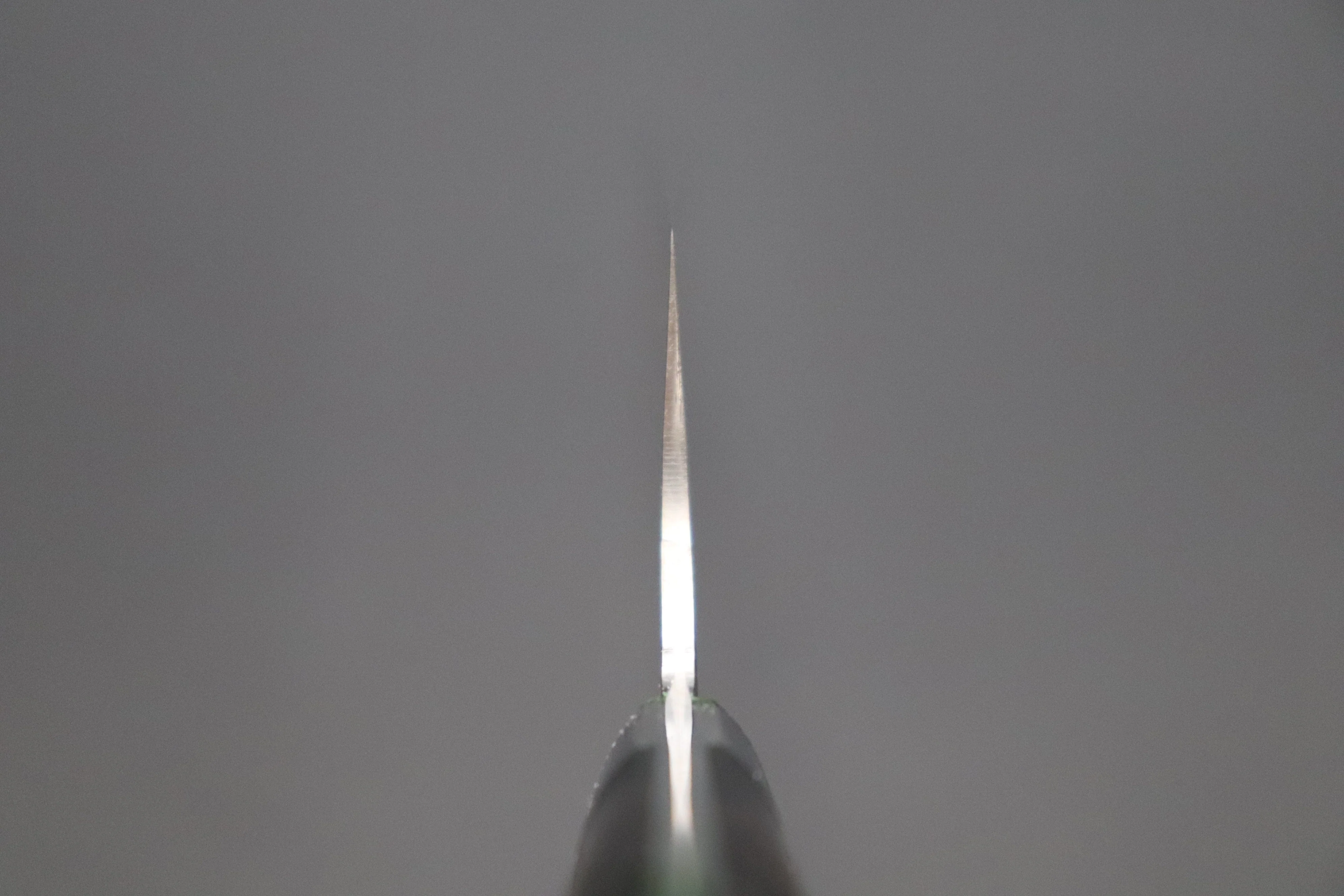 Takeshi Saji SUMMIT ― Limited Edition Custom Series  SMT-806 R-2 Custom Damascus Gyuto 240mm (9.4 Inch) - Image 4