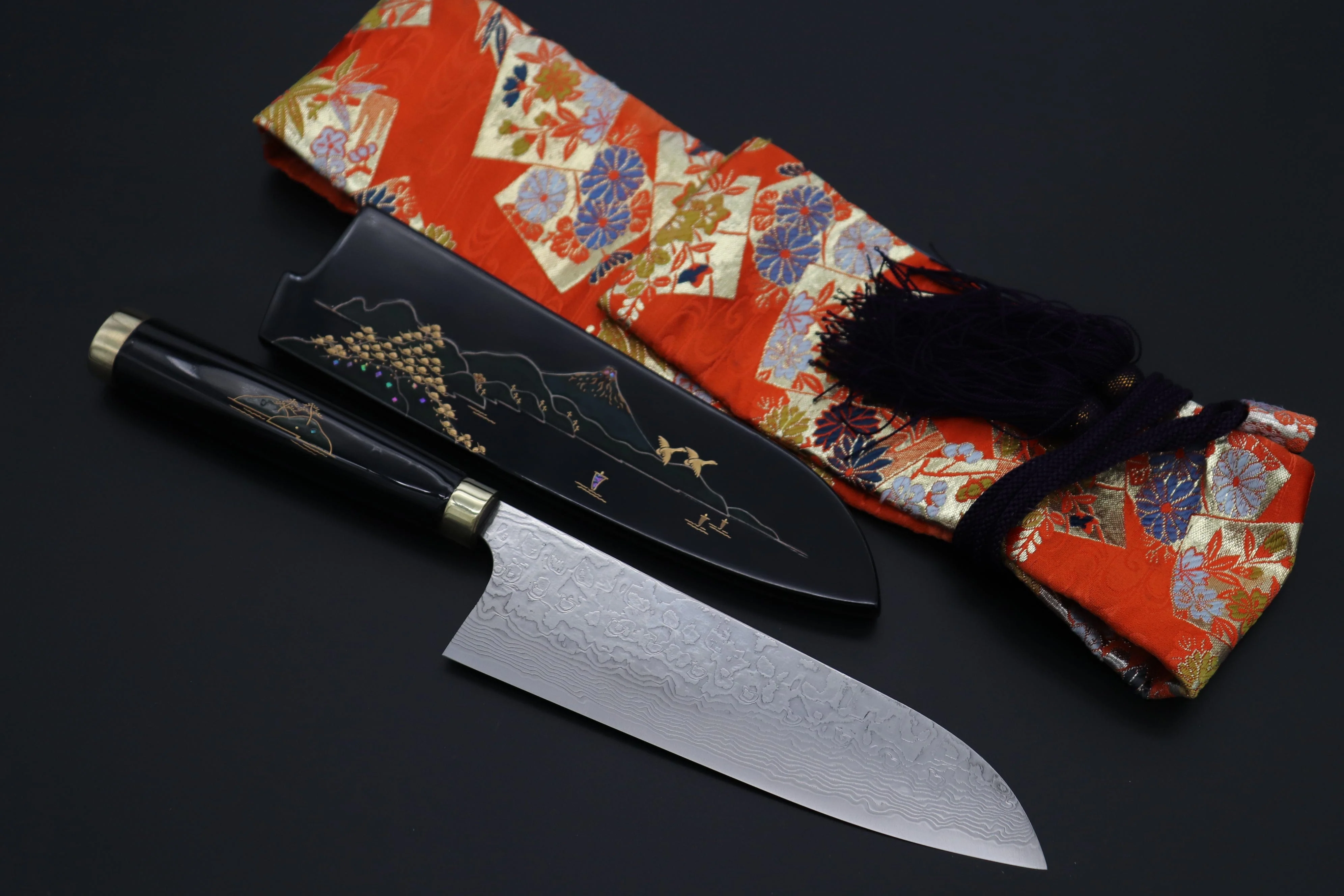 Takeshi Saji Urushi & Makie Series "Mt. Fuji Motif" R-2 Custom Diamond Damascus STU-41 Santoku 180mm (7')