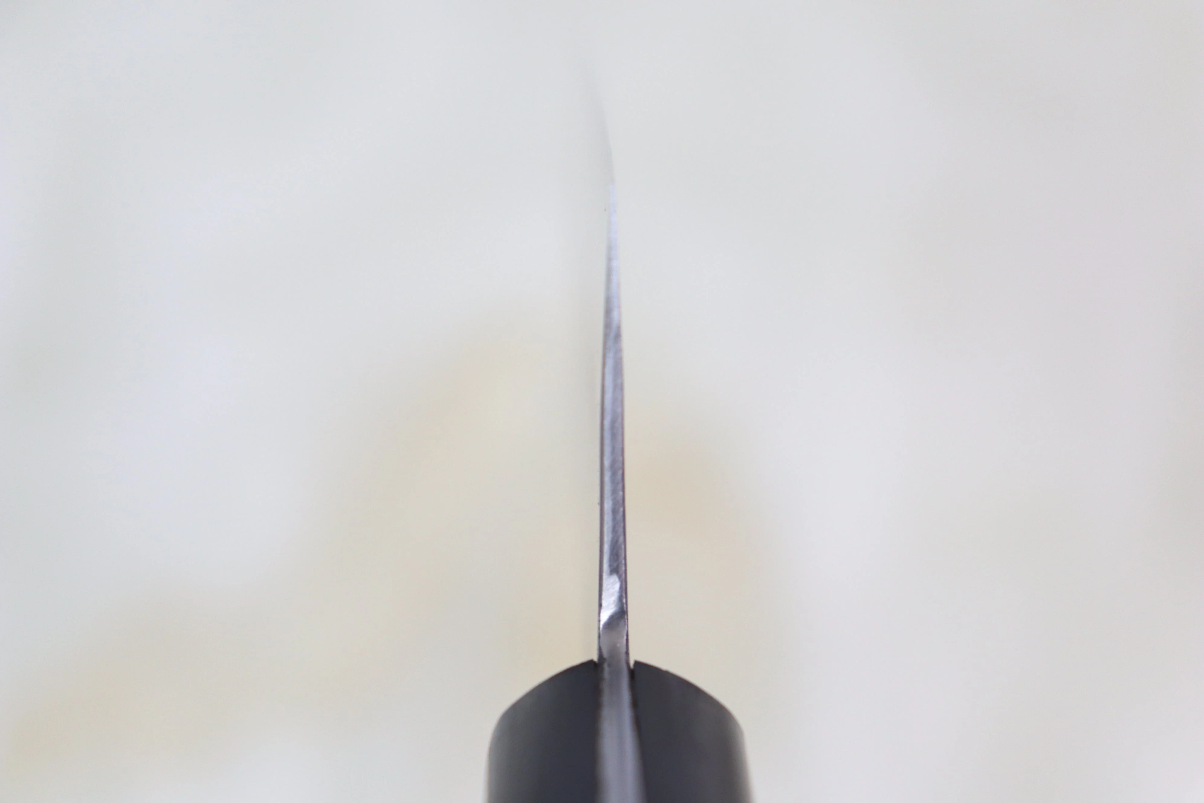 Takeshi Saji VG-10 Custom Damascus Wild Series Petty (135mm & 150mm, 2 Sizes, Green Linen Micarta Handle) - Image 3