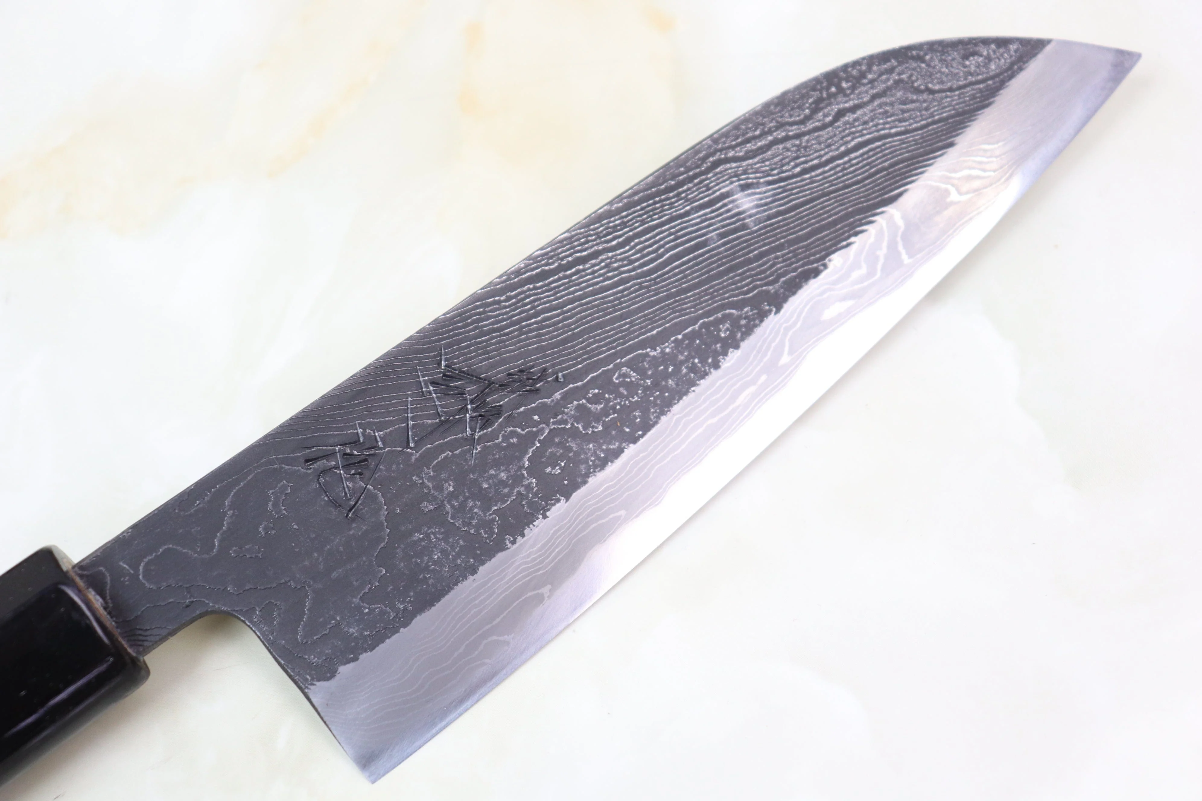 Tsukasa Hinoura Custom Knife TH-14 "Unryu-Mon" Wa Santoku 165mm (6.4 inch, Enjyu Wood Handle with Water Buffalo Horn Ferrule & Butt) - Image 2