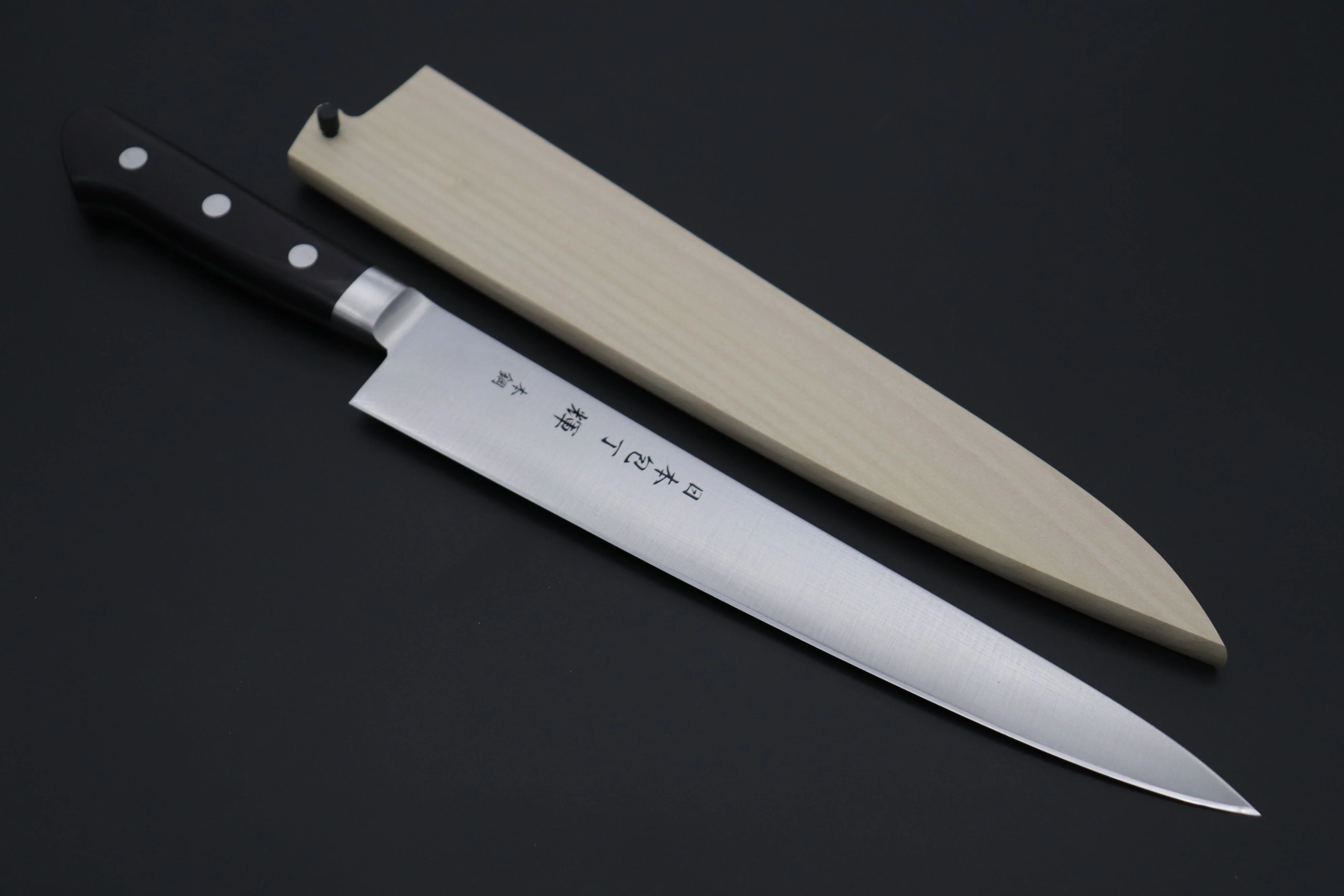 "Very Carbon Steel Lover 2Pcs Knife Set Part 2" JCK Original Kagayaki CarboNext Series KC-3ES Santoku 180mm & KC-8ES Sujihiki 240mm (Each knife comes with Wooden Saya. with Tsubaki Oil) - Image 3