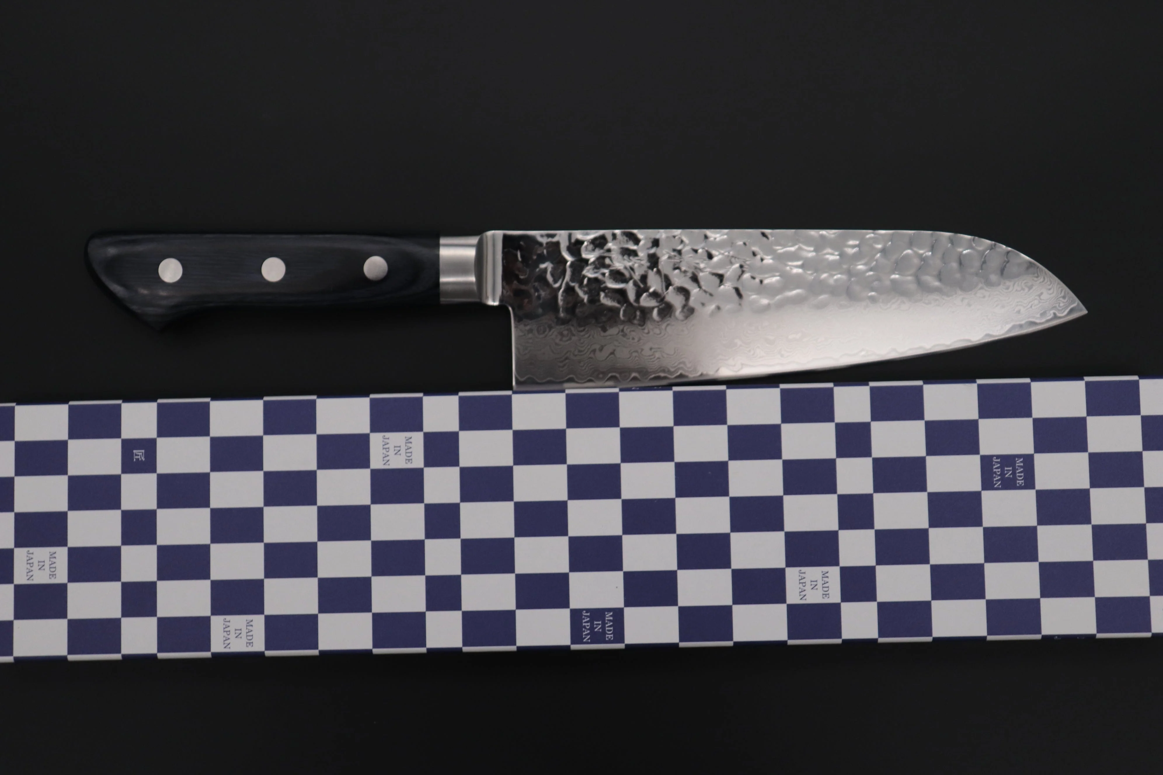 JCK Natures ”Gekko Blue” Santoku 170mm (6.6 inch, Royal Blue-Purple Pakka Wood Handle) - Image 8